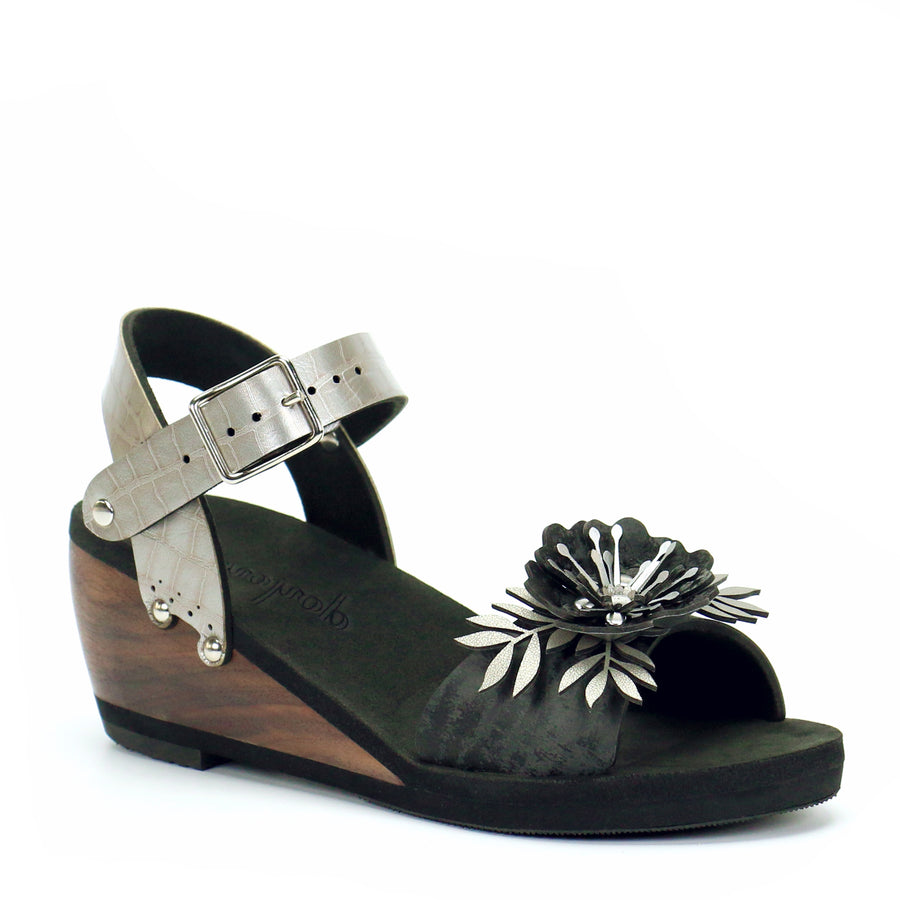 Mid Wedge Flower Toe Ankle in Midnight and Croc - Mohop