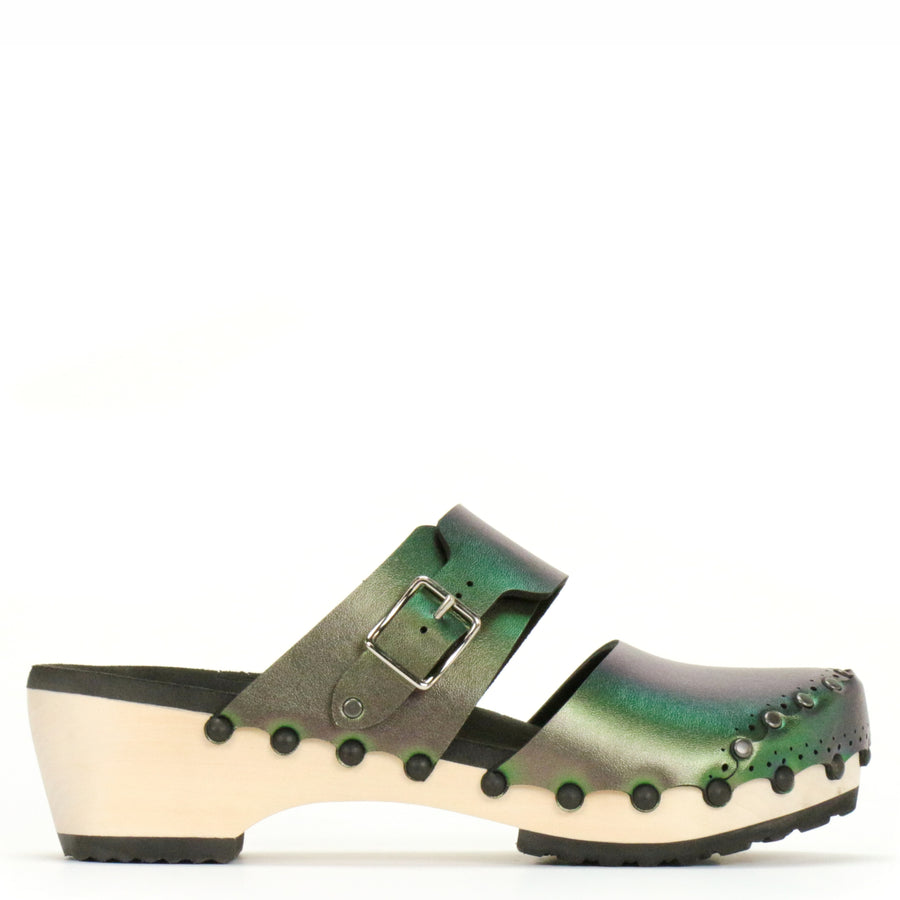 Mid Clog Closed Toe Mule in Emerald