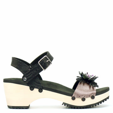 Mid Clog Flower Toe Ankle in Rose and Midnight - Mohop
