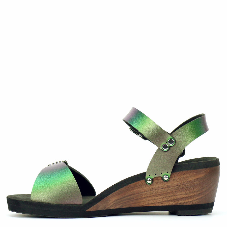 Mid Wedge Buckle Toe Ankle in Emerald - Mohop