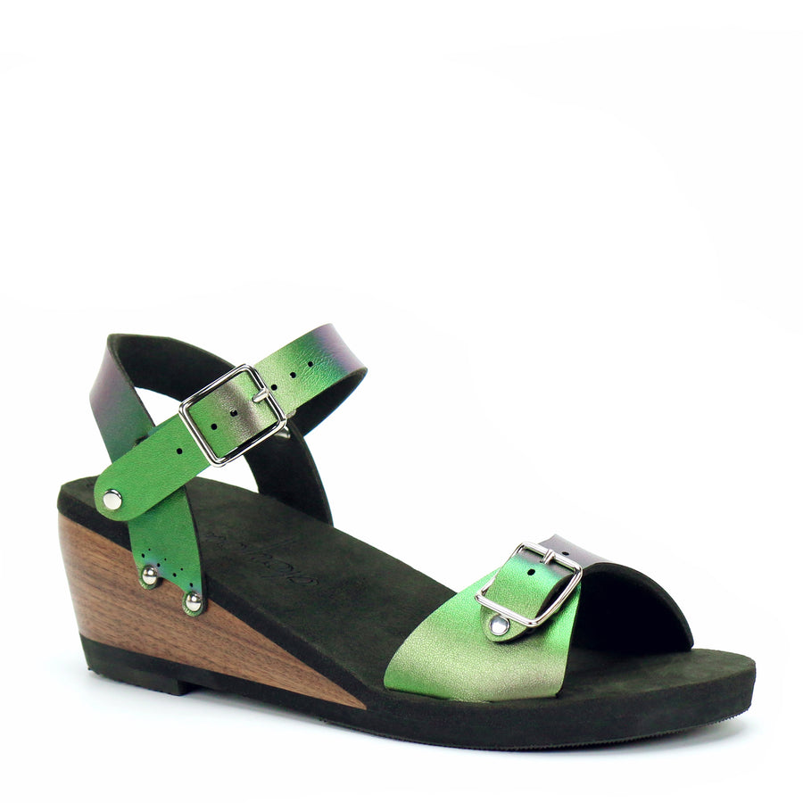 Mid Wedge Buckle Toe Ankle in Emerald - Mohop