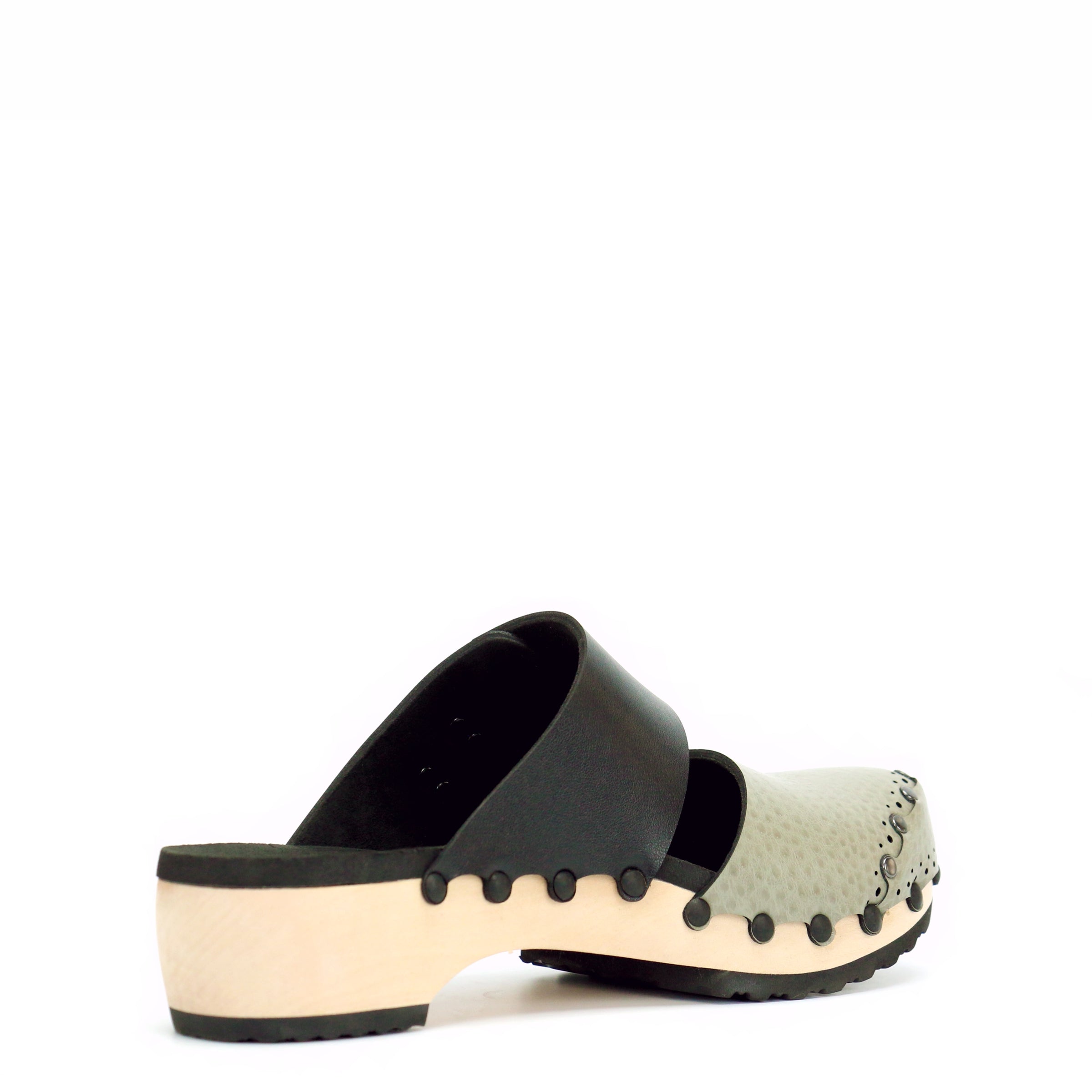 靴 00s teva Mule noroll ReEMBER: Recycled Slip-On Shoes | Teva®