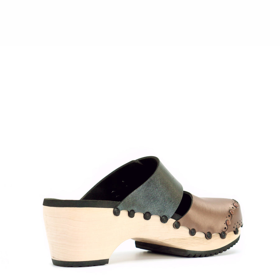 Mid Clog Closed Toe Mule in Mocha and Slate - Mohop