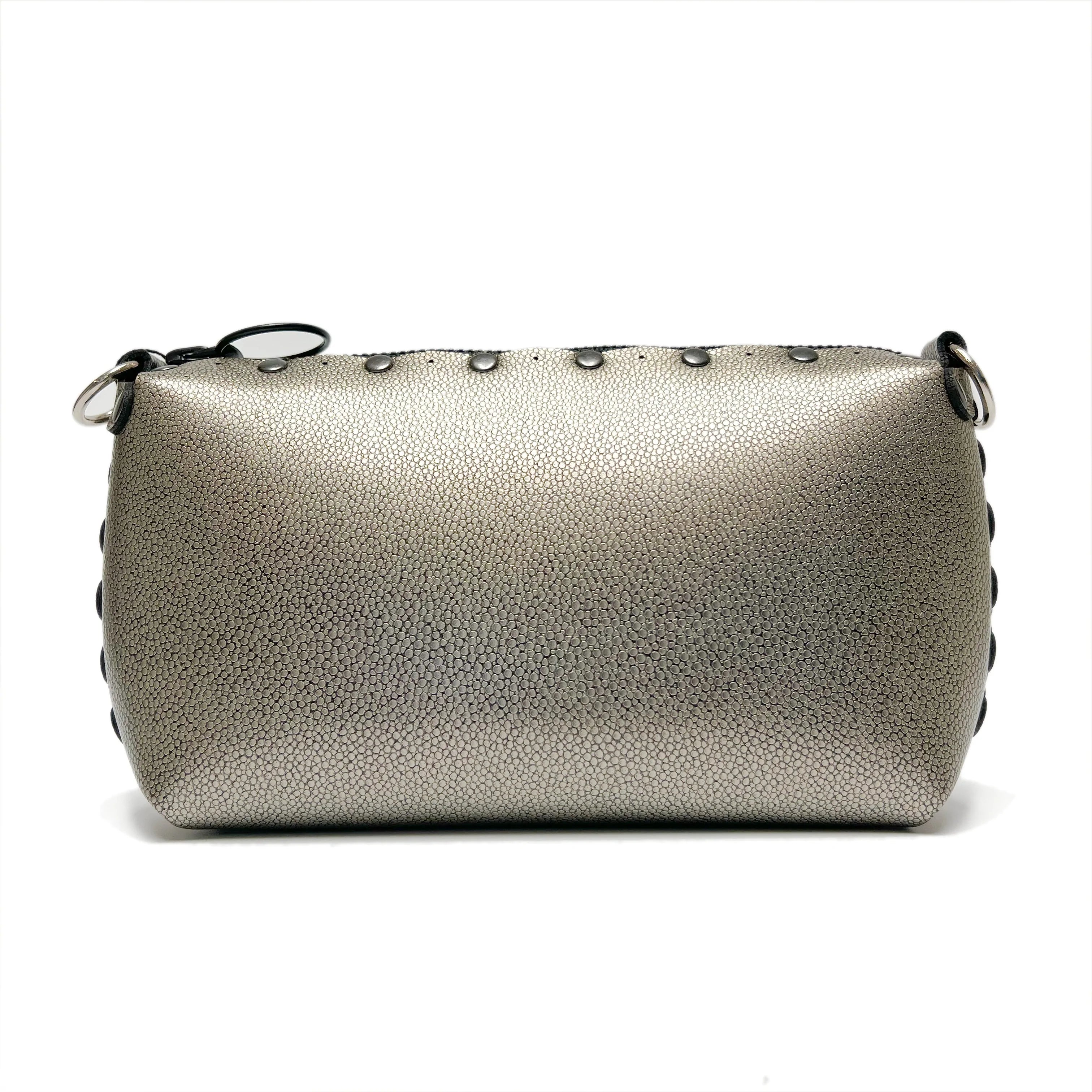 Genuine Leather Flower Cut Out Studded Chain Purse Buy Gucci Beige/Brown GG Canvas & Leather Medium Embellished  main image 4