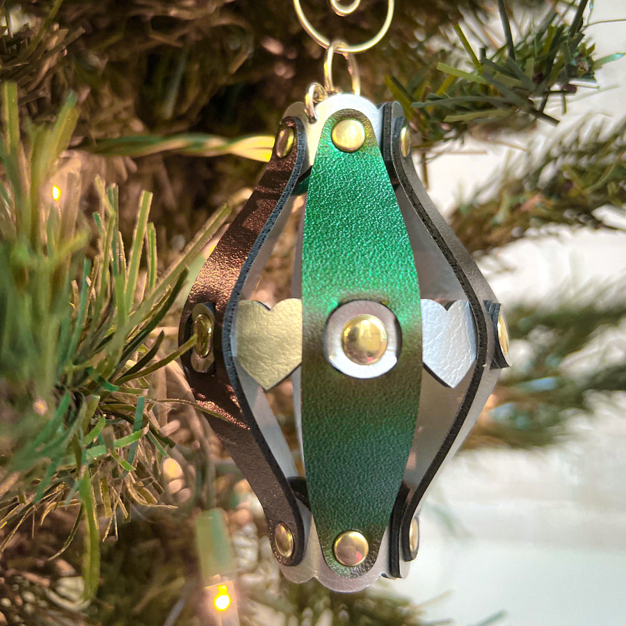 3D Holiday Ornaments