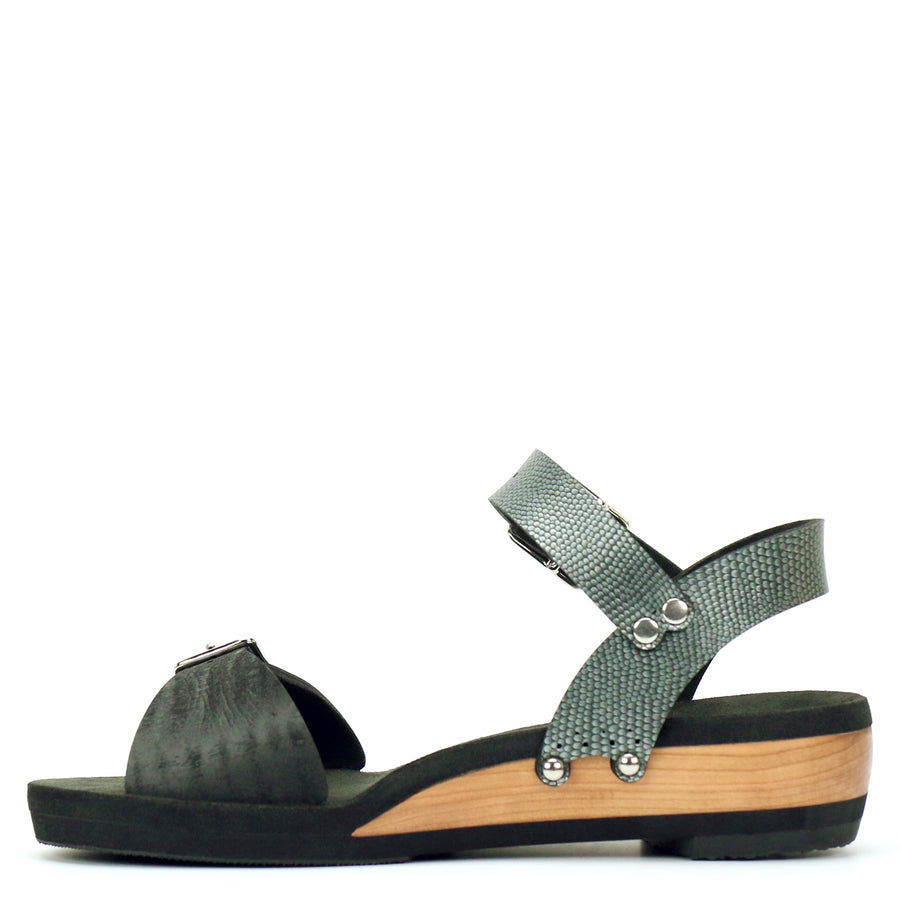 Low Wedge Buckle Toe Ankle in Midnight and Pewter - Mohop