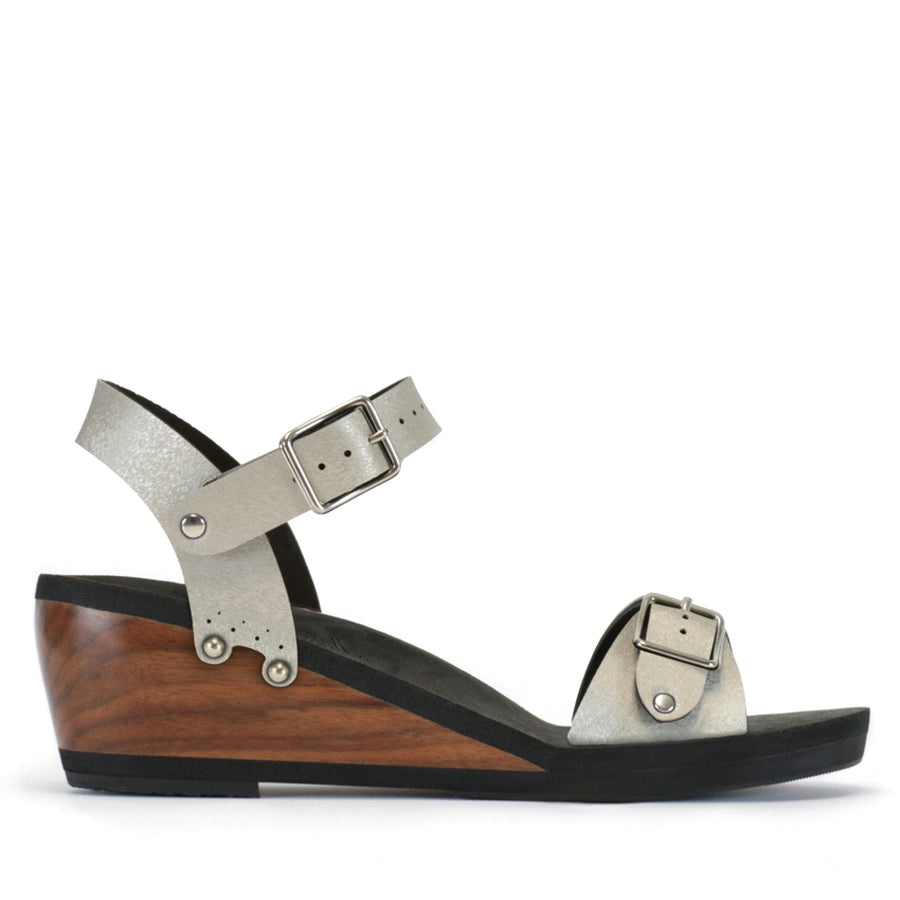 Mid Wedge Buckle Toe Ankle